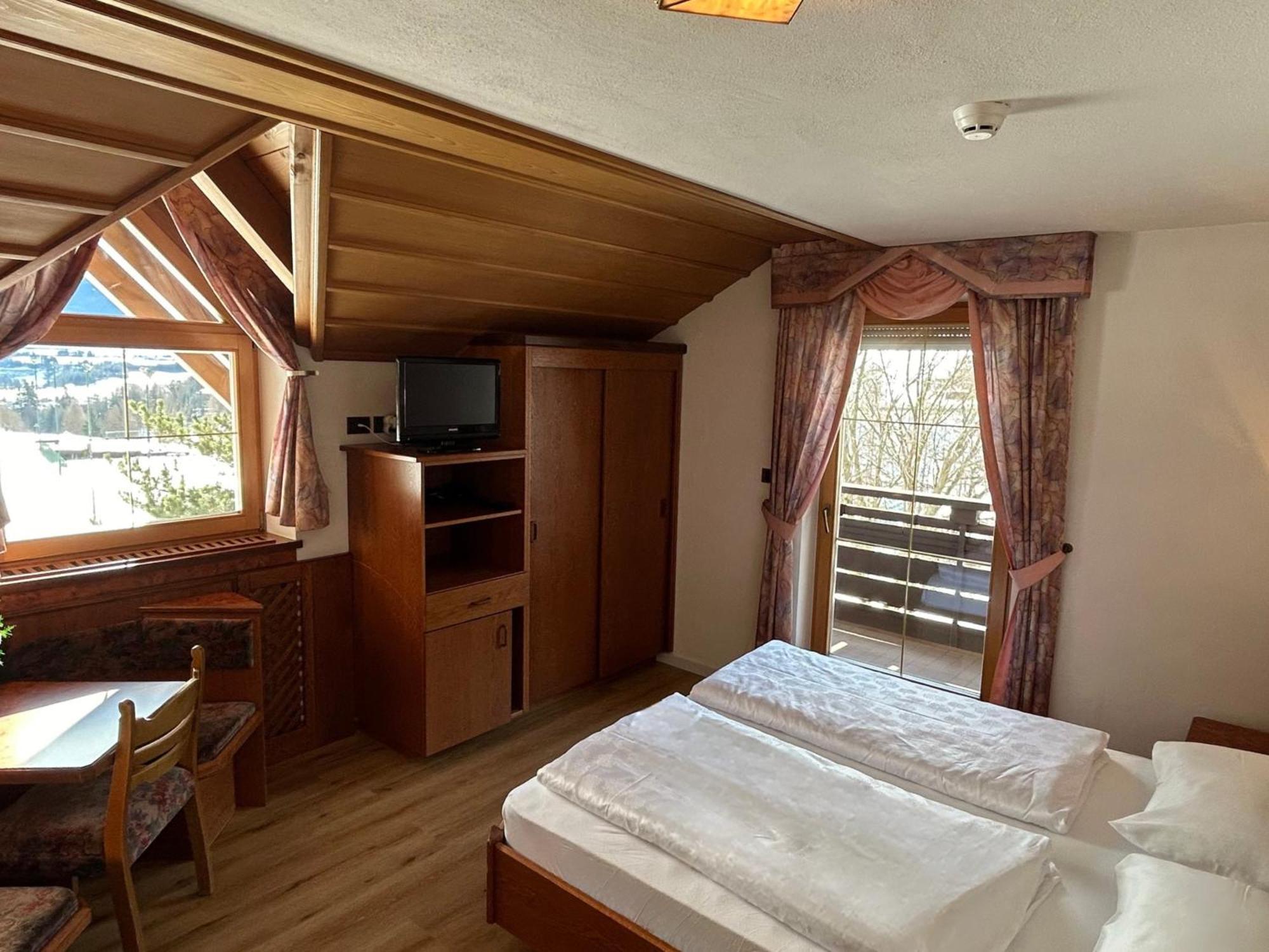 Smy Koflerhof Wellness & Spa Dolomiti Oberrasen Exteriör bild
